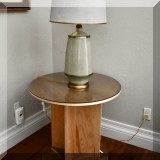 F18. Decorator's table. 